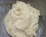 Foto del paso 2 de la receta: Galletitas con ananá!!