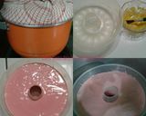 Foto langkah ke 4 dari resep Bolu Kukus Nutrijell Strawberry.