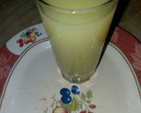 A picture of step 4 of Lemon and ginger lemonade.