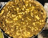 Foto del paso 5 de la receta: Tortilla de spaghetti de setas con queso