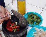 Foto langkah ke 3 dari resep Tumis Jamur Kemangi.