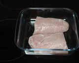 Foto del paso 2 de la receta: Solomillo de pavo con setas al horno