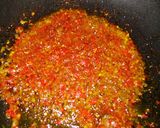 A picture of step 3 of Fried Spaghetti.