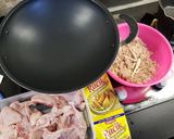 Foto langkah ke 2 dari resep Ayam goreng laos.