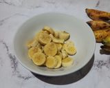 Foto langkah ke 1 dari resep Piscok Kulit Lumpia.