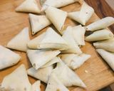 A picture of step 6 of One bite samosa.