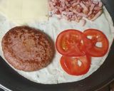 Foto del paso 5 de la receta Wrap de hamburguesa, bacon y queso roquefort