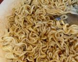 Foto langkah ke 5 dari resep Sosis Gulung Mie.