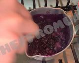 A picture of step 2 of Blueberry Cheese Cake.