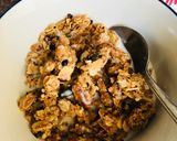 A picture of step 5 of Homemade Granola - vegan.