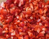 Epres, banános, mascarponés, tejszínes torta recept fázis 2 fotója