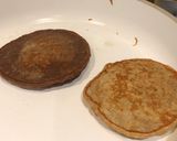 Foto langkah ke 6 dari resep Pancake Gandum pisang & coklat.