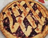 Foto del passaggio 4 della ricetta Crostata con crema di mascarpone, mirtilli e narmellata