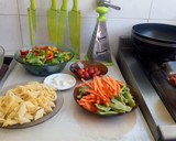 Foto del paso 1 de la receta: Wok de verduras y carne con fideos