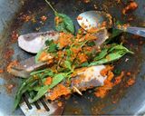 Foto langkah ke 2 dari resep Pepes Ikan Cakalan.