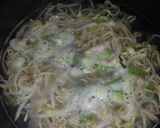Foto langkah ke 5 dari resep Mie Celor Khas Palembang.