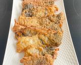 A picture of step 3 of Perfect Crispy Sourdough Fried Salmon Skin.