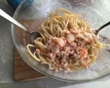 A picture of step 4 of Linguine with Gorgonzola Cream, Shrimp, and Crispy Lardo di Colonnata.