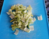Foto del paso 2 de la receta: Crema de coliflor con queso