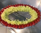 Une image de l'étape 6 de Salade de concombre, courgette râpée, oignon rouge, tomates cerises et burrata au persil.