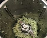 Foto del paso 2 de la receta: Patatas guisadas con setas y mejillones Thermomix para dos