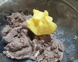 Foto langkah ke 3 dari resep Chocolate Mochi Bun.