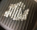 A picture of step 8 of Thecha Cheese Sandwich.