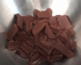 Foto del paso 2 de la receta: Merengue chocolatado navideño 🎄