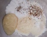 A picture of step 1 of خستہ بادام خطأی.