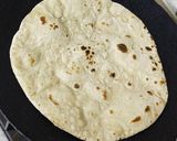 A picture of step 1 of Mix flour rotti.