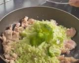 Foto langkah ke 5 dari resep 126. Chicken Broccoli Casserole.