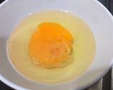 รูปขั้นตอนการทำที่ 1 ของ ข้าวผัดหมูนุ่มไส้กรอกสไปซี่