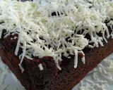 Foto langkah ke 6 dari resep Brownies beng-beng kukus.