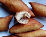A picture of step 5 of Banana mandazi.