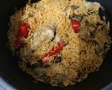 Gambar langkah 5 resipi Nasi Kari Ayam.