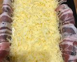 Sajtos, tejfölös, baconos csirke megsütve recept fázis 2 fotója