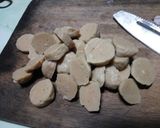 Foto langkah ke 1 dari resep Sup Bayam Jamur Bakso.