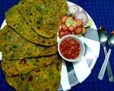 A picture of step 5 of Spring Onion Paratha.