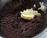 A picture of step 2 of Oreo biscuit's Flower pot.