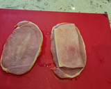 Foto del paso 3 de la receta: Libritos de lomo adobado en salsa de piquillos