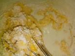 Foto del paso 5 de la receta Torta de manzana 🍎 invertida con 1 solo huevo