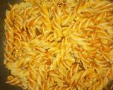 Foto del paso 3 de la receta: Pasta con salsa de jitomate