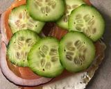 Une image de l'étape 3 de Bagel saumon fumé Saint-moret Aneth.