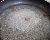 A picture of step 2 of Blue Curacoa Lemonade.