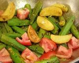 A picture of step 3 of Dherosh Sorshe Poshto (Bhindi mustard Poppy seeds paste).