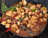 Foto langkah ke 5 dari resep Tumis sarden tahu tempe.