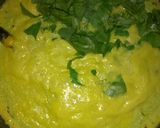 A picture of step 4 of Palak kadhi.
