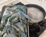 A picture of step 2 of Super Easy and Quick Drunken Shrimp.