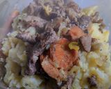 A picture of step 5 of Mashed Potatoes with Grilled Beef and Avocado Sauce.