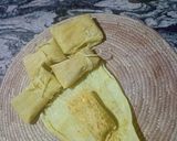 A picture of step 8 of Humitas (steamed fresh corn cakes).